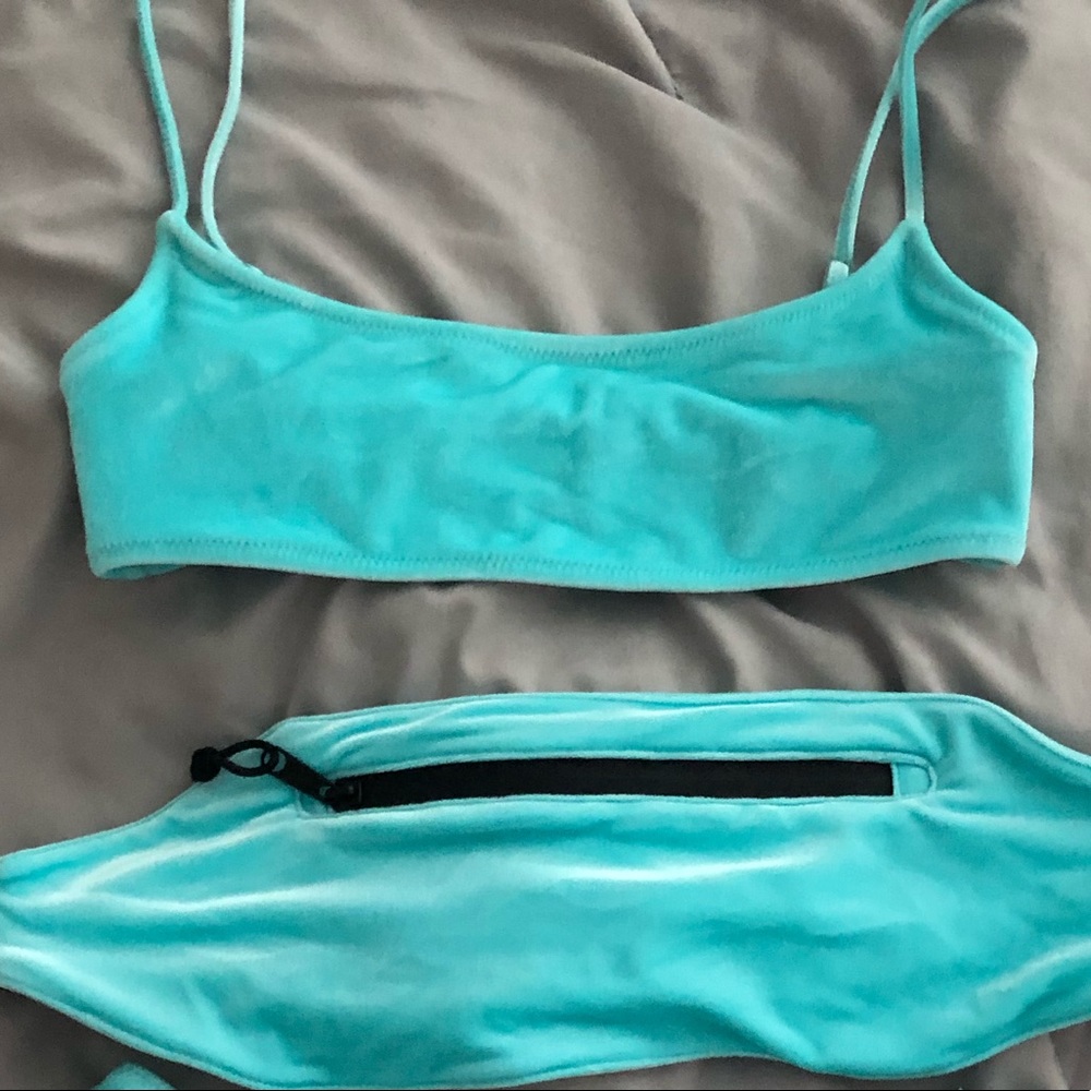 Triangl Blue dreamland bikini top!